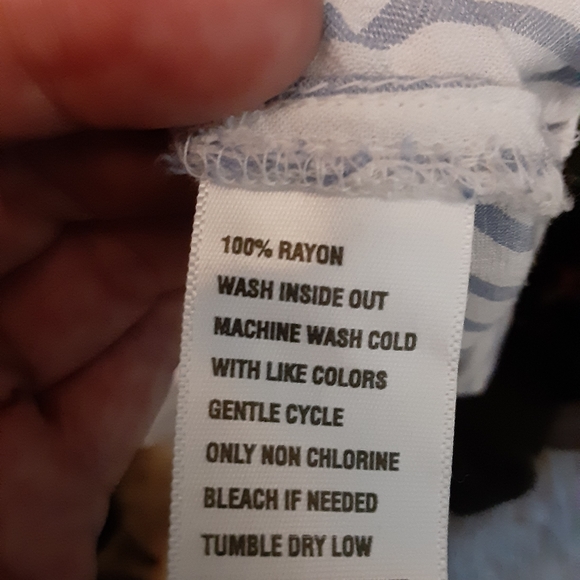 New Directions L blue/white striped long sleeve top **see pix for measurements** - Picture 15 of 15